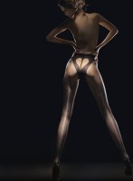 Fiore - Rajstopy ozdobione w części majteczkowej motywem serca Fiore - Rajstopy ozdobione w części majteczkowej motywem serca